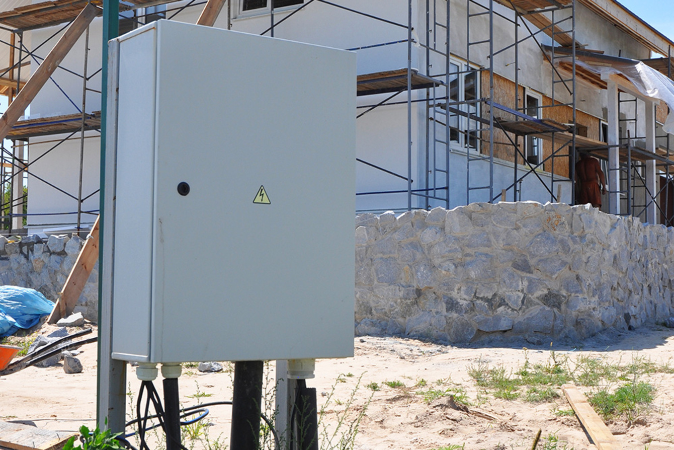 Baustrom bei SES Solar-, Elektro- und Sanitärtechnik GmbH in Magdeburg