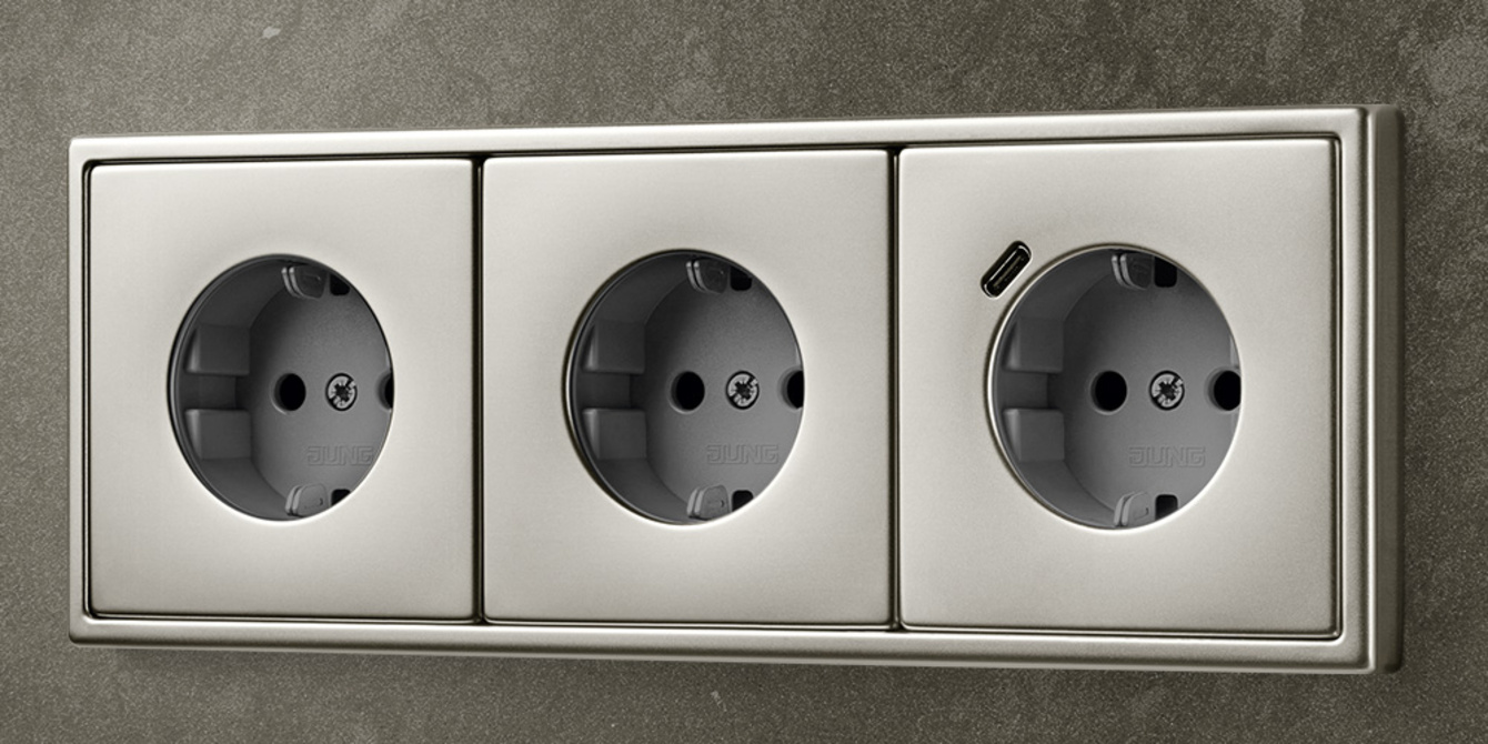 SCHUKO® Steckdosen mit USB bei SES Solar-, Elektro- und Sanitärtechnik GmbH in Magdeburg
