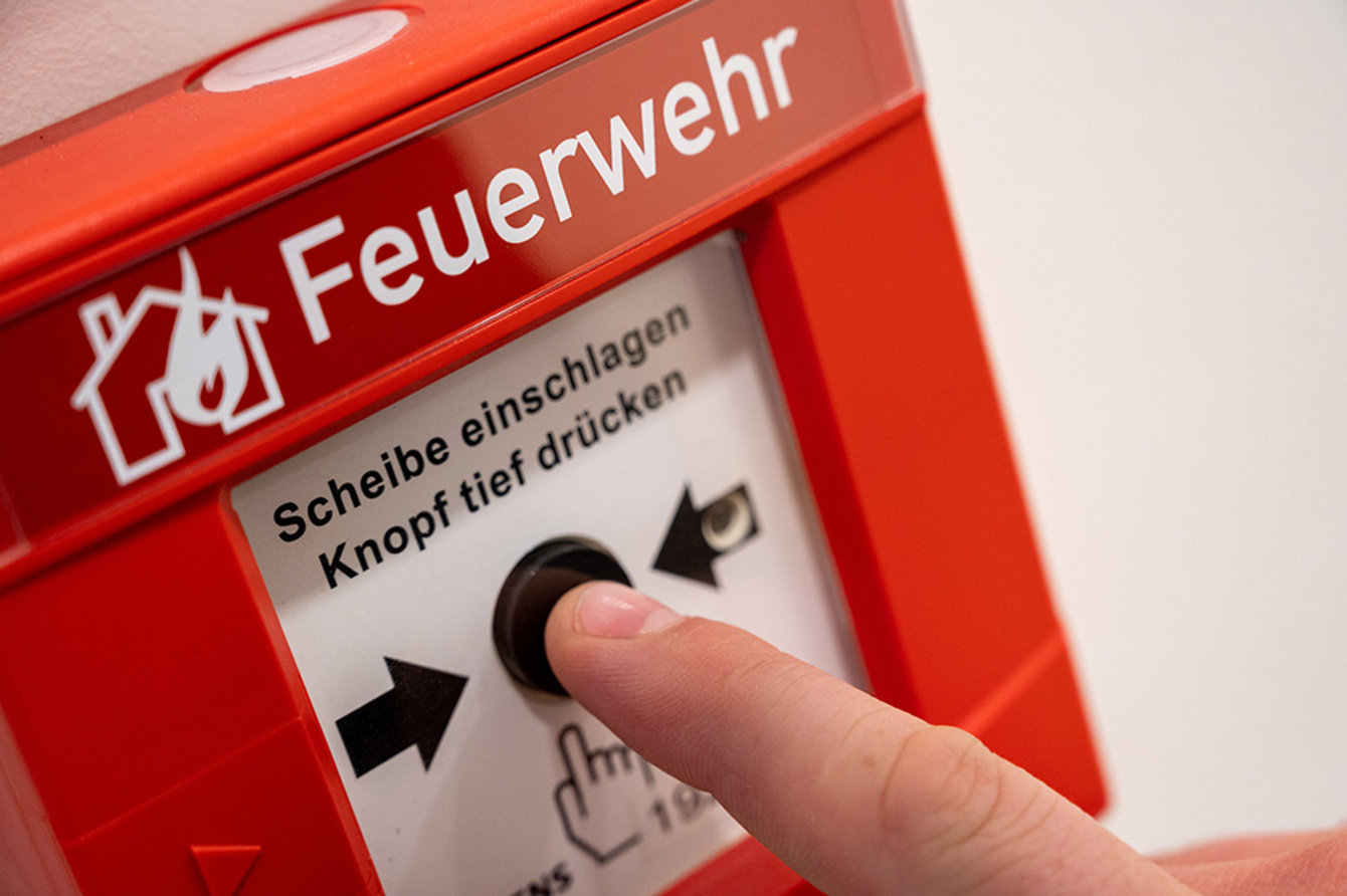 Brandmelde&shy;anlagen bei SES Solar-, Elektro- und Sanitärtechnik GmbH in Magdeburg
