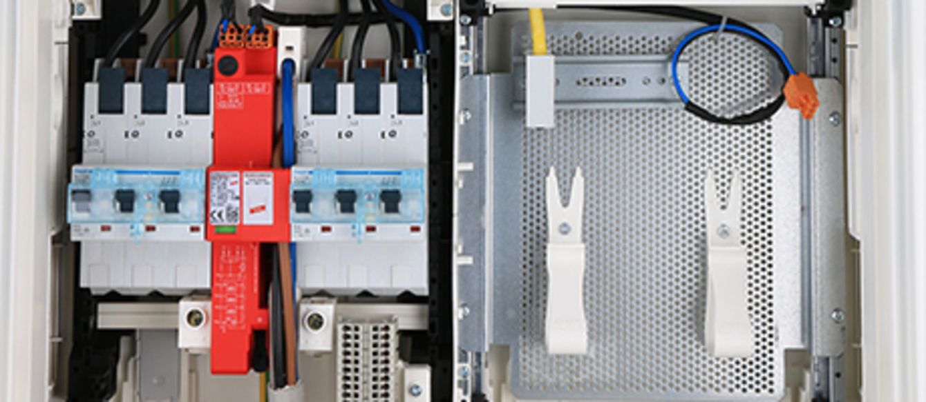 Hausanschluss, Zähler und Unterverteiler bei SES Solar-, Elektro- und Sanitärtechnik GmbH in Magdeburg
